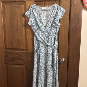 Sienna Sky button down floral wrap dress size XS